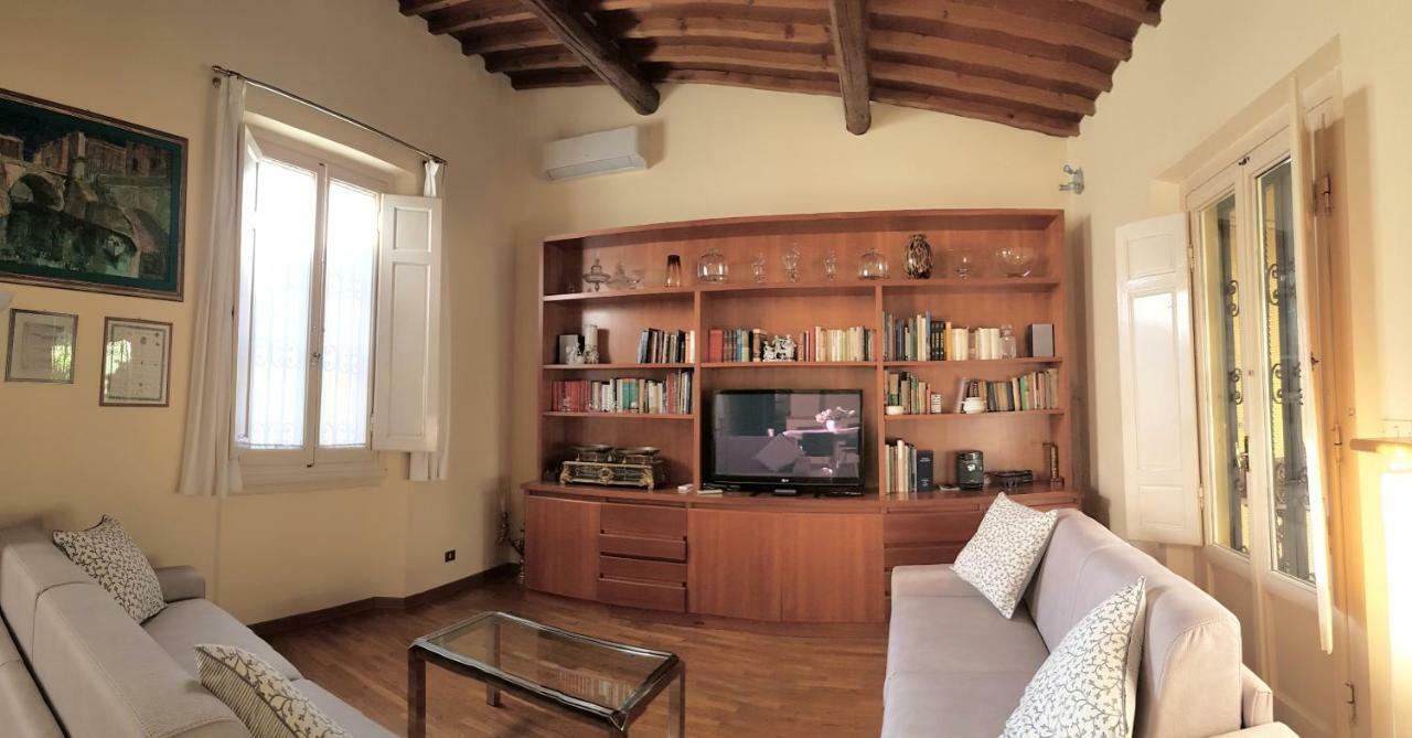 Appartamento La Terrazza Firenze Centro Storico Luaran gambar